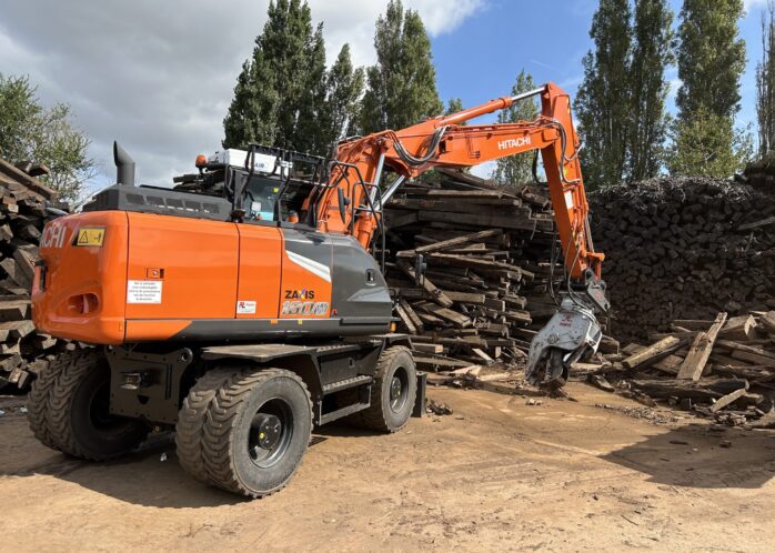 Hitachi ZX180W-7 Pladdet